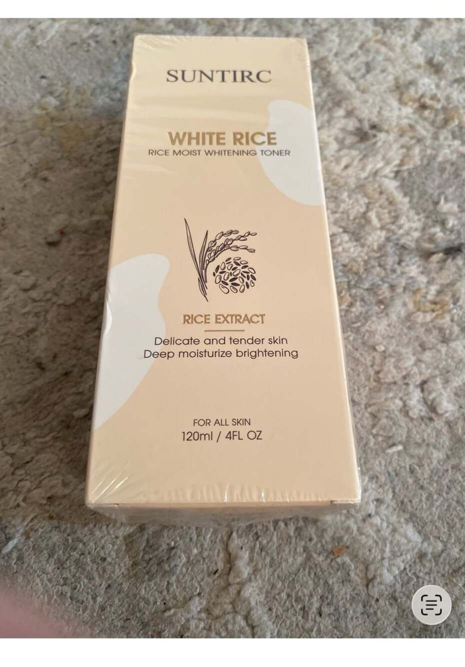 SUNTIRC White Rice Rice Moist Whitening Toner